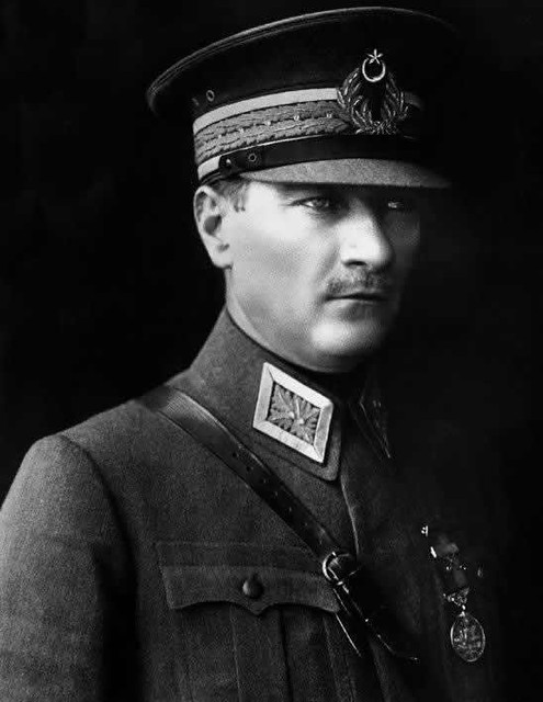 “Unutma, Savaşı Mustafa Kemal Kazanacak!”